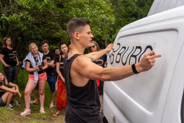 Vieme, že je dôležité naučiť a vyskúšať si tie zdanlivo najprimitívnejšie veci
